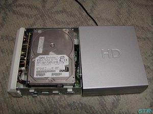 外付けハードディスクドライブを譲ってもらった
