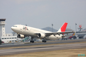 さぬきこどもの国へ飛行機を見に行く