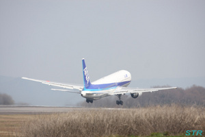 さぬきこどもの国へ飛行機を見に行く