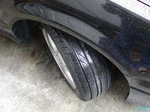 愛車のタイヤを交換