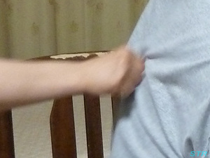 背中をグリグリしてもらう