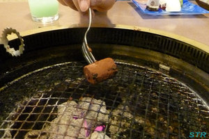 焼肉店巡り？