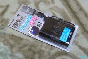 スマートフォン用に電池式充電器を購入