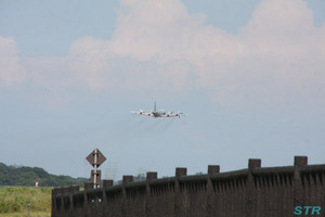 高松空港 アトラス飛来