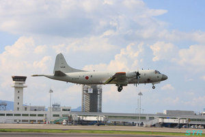 高松空港 アトラス飛来