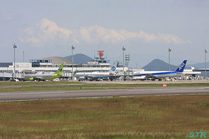 高松空港 ジンエアー機＆ウラジオストク航空機飛来