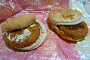 チーズグラコロとトマトクリームグラコロ