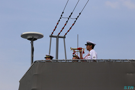 掃海母艦うらがを見学