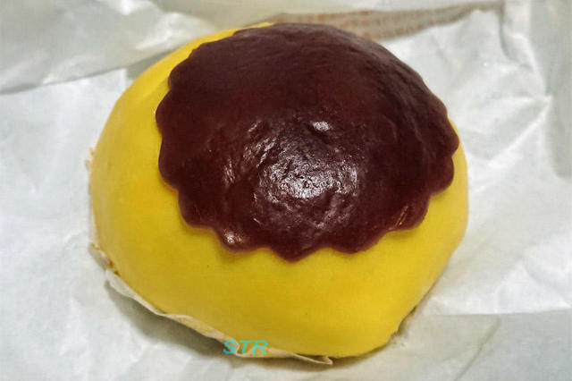ミニストップのまるごとプリンまん