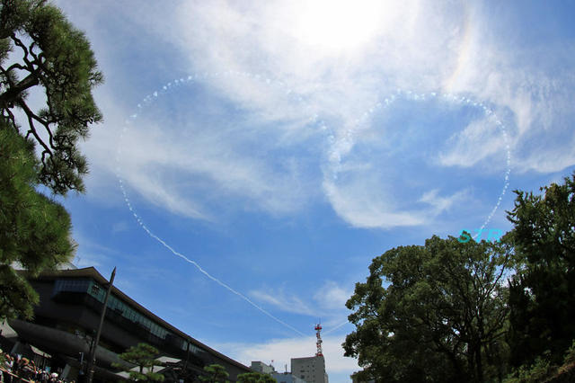 第65回よさこい祭りブルーインパルス展示飛行 前日予行