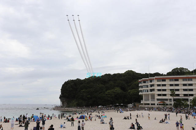 南紀白浜空港開港50周年記念 ブルーインパルス展示飛行