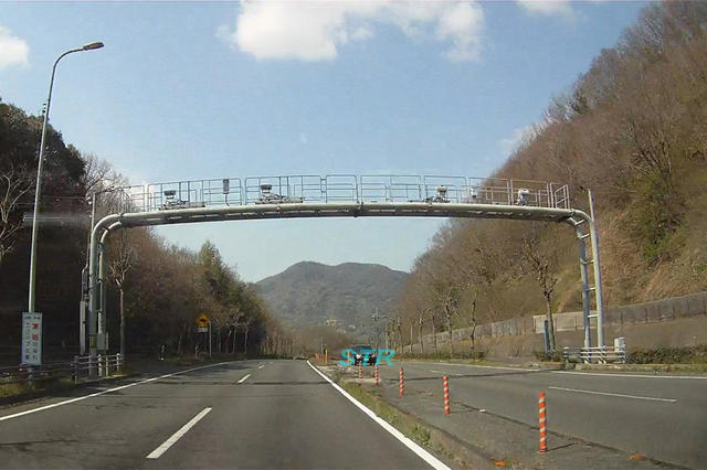坂出市府中町 国道11号線のNシステム