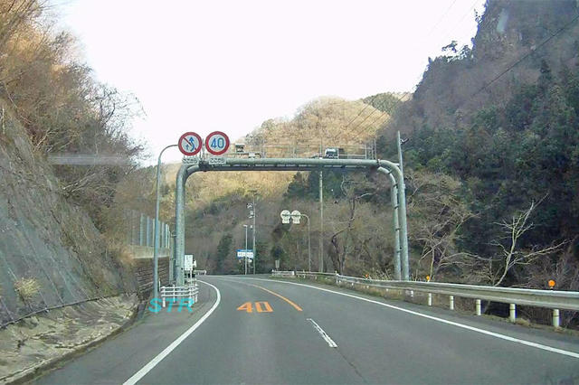 まんのう町川東 国道438号線のNシステム