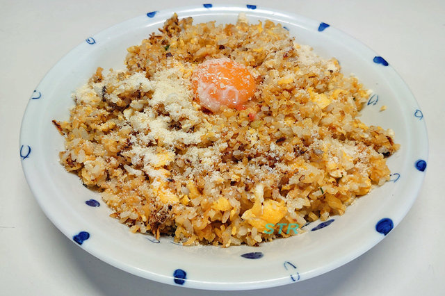シーフードカルボナーラ炒飯を作ってみた