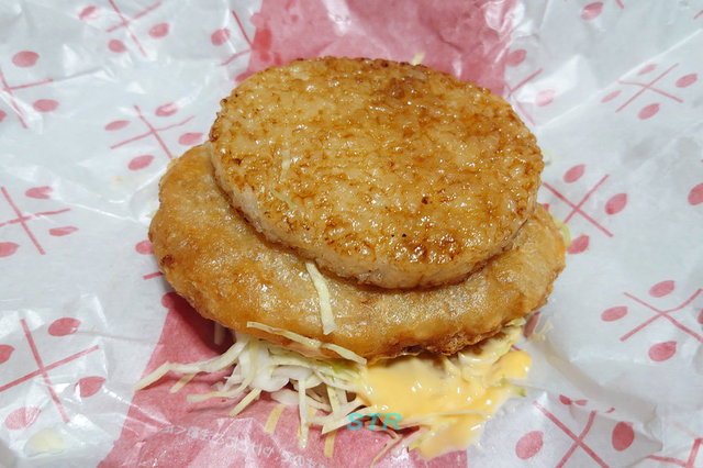 マクドナルドのごはんチキンタツタ