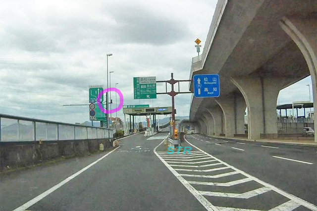高松市前田東町 高松東IC前のNシステム