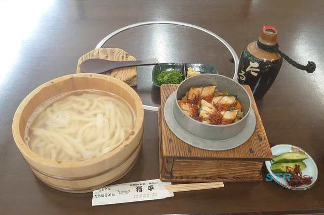 徳島の樽平でたらいうどんを食べてきた