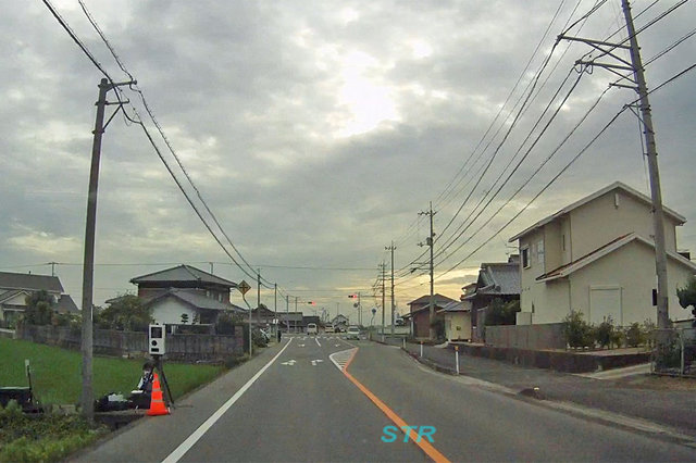 まんのう町東高篠 県道47号線での可搬式オービスによる取り締まり
