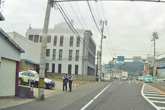 高松市香西東町 県道33号線 香西新橋東詰交差点付近でのシートベルト取り締まり