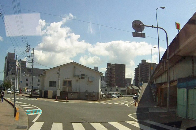 高松市浜ノ町 シーサイドボウル高松東側での一時不停止違反取り締まり