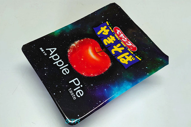 ペヤング アップルパイテイストやきそば