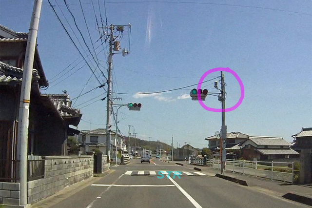 丸亀市飯山町下法軍寺 県道22号線のNシステム