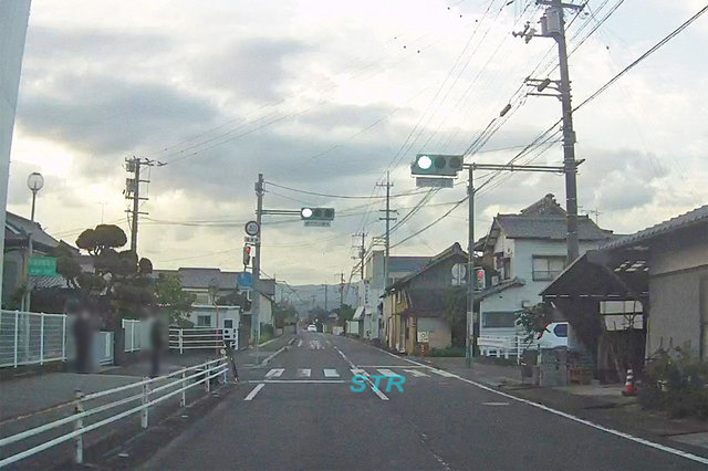 琴平町上櫛梨 県道206号下り車線 象郷小学校前での可搬式オービスによる速度違反取り締まり