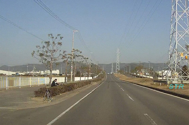坂出市江尻町 県道186号上り車線 林田石油付近でのネズミ捕り