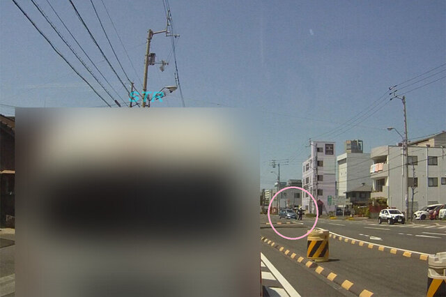 高松市本町 琴電本町踏切での一時不停止違反取り締まり