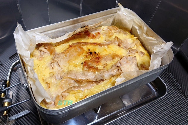メスティンでそば入りお好み焼きを作る