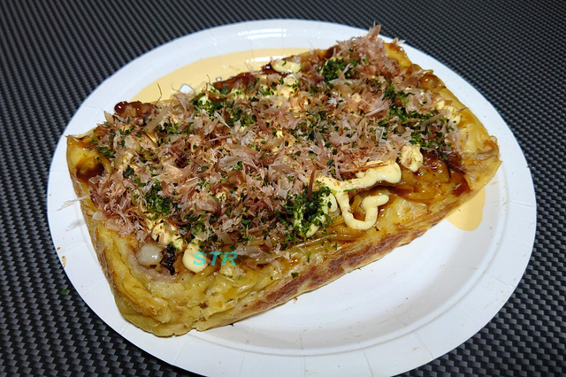 メスティンでそば入りお好み焼きを作る
