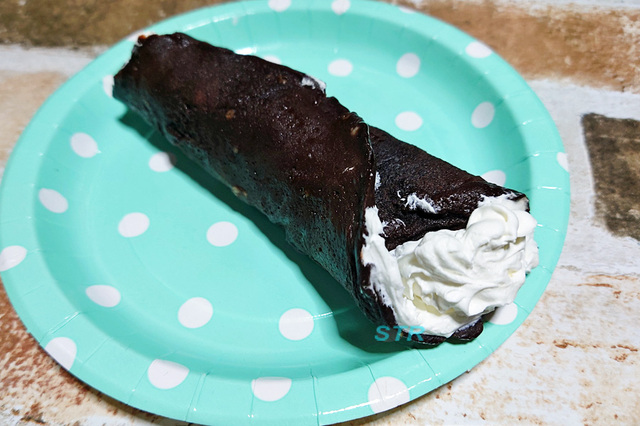 ロールケーキっぽい？ものを作る
