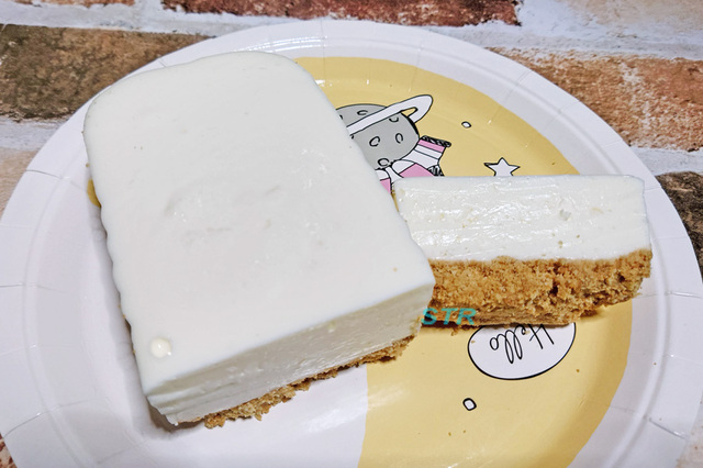 レアチーズケーキを作る