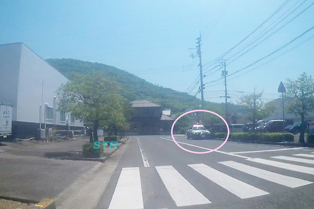 宇多津町浜六番丁 ミニストップ宇多津町店付近での一時不停止違反取り締まり