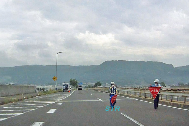 坂出市西庄町 国道11号上り車線 西庄高架橋でのネズミ捕り その2