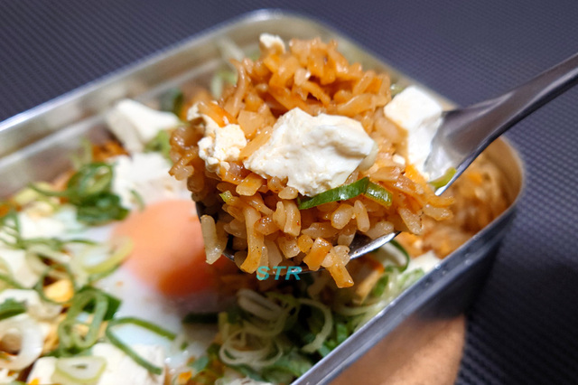 メスティンで全とろ麻婆麺飯を作る