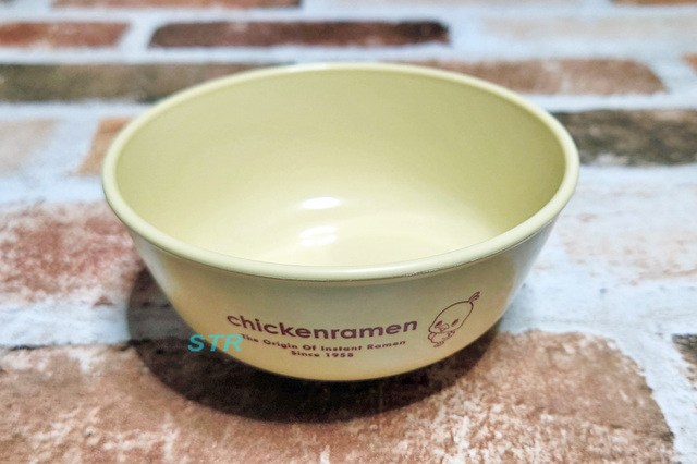 ファミリーマートでチキンラーメンひよこちゃんオリジナル小鉢を貰う