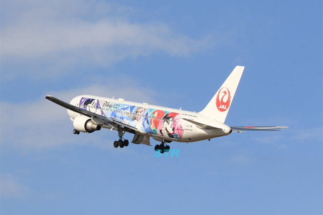 JAL特別塗装機 「ドリームエクスプレス ディズニー100」 