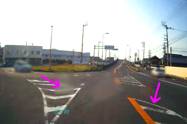 多度津町桜川2丁目 多度津琴平街道跨線橋南側での一時不停止違反取り締まり