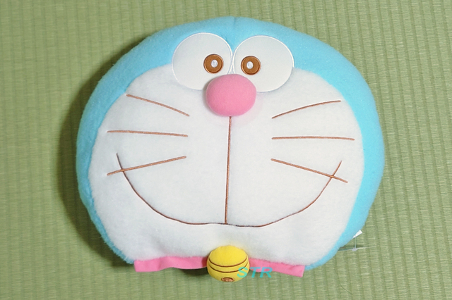 ドラえもん ふんわりカラー羊毛フェスト風フェイスクッション ゲット